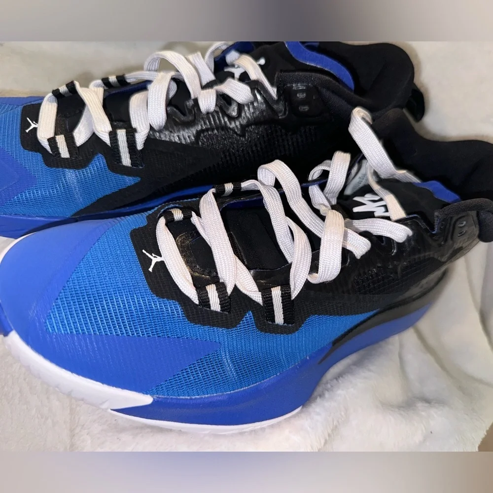 Nike Jordan Zion 1 Mens Trainers Sneakers 7Y